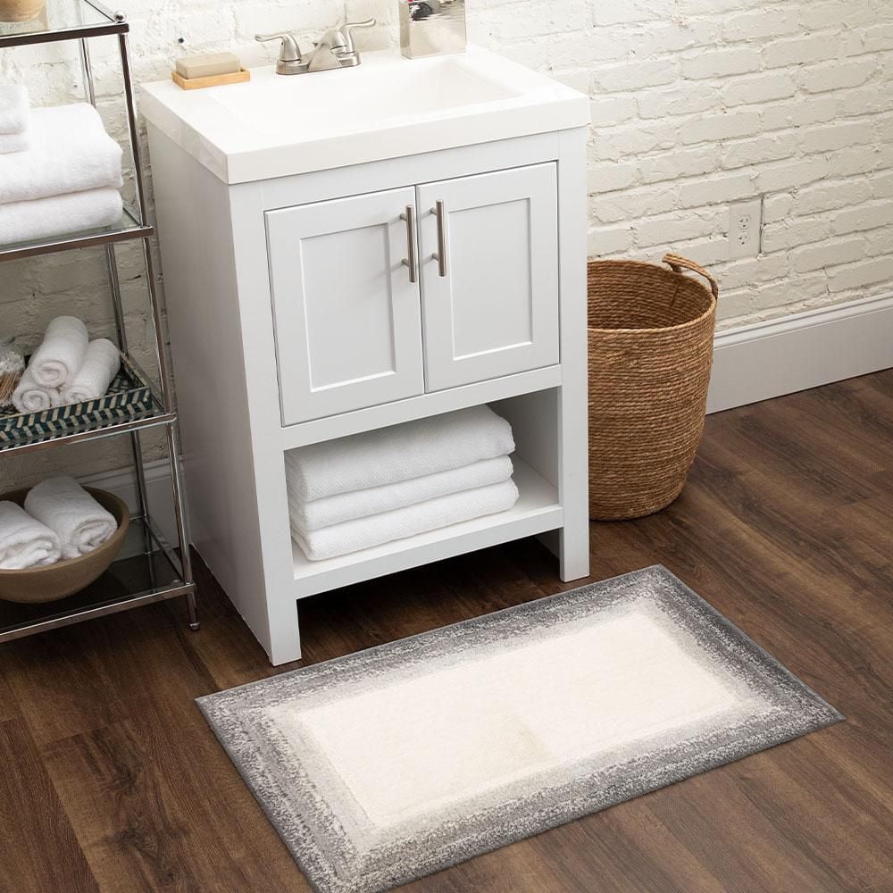 Hometrends Racetrack Polyester Bath Mat