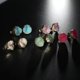thumbnail image 2 of Pendientes Kawaii Yashi con forma de drusa de cuarzo sintético irregular color verde, 2 of 5
