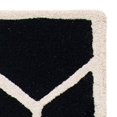 thumbnail image 4 of Safavieh Cambridge Black Transitional Rug - 5' x 8', 4 of 5