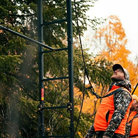 Rivers Edge® 30' Safety Rope 30 Long Weather-Resistant Rope Treestand Safety Heavy-Duty Locking Carabiner 300 lb. Capacity RE787