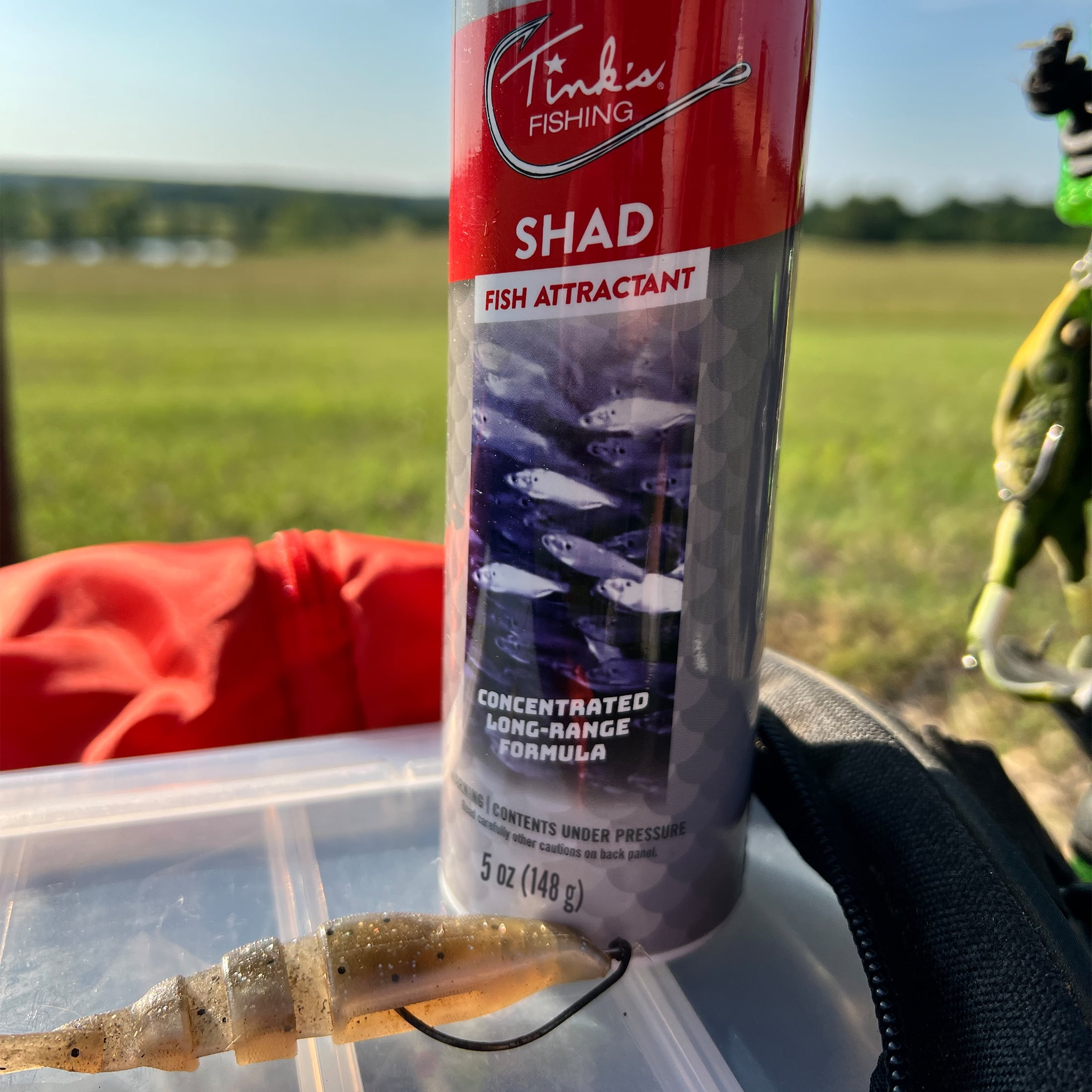TINK'S SPRAY LURE SHAD 5 OZ