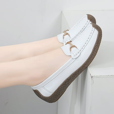 

Women‘s Solid Color Faux Leather Slip-on Shoes Metal Decor Flat Shoes