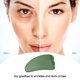 thumbnail image 2 of Herramienta de masaje Guasha de jade verde - Forma triangular para rostro, cuello y cuerpo - Incluye bolsa protectora y espuma - Relaja músculos y mejora circulación (10x5.5 cm), 2 of 6