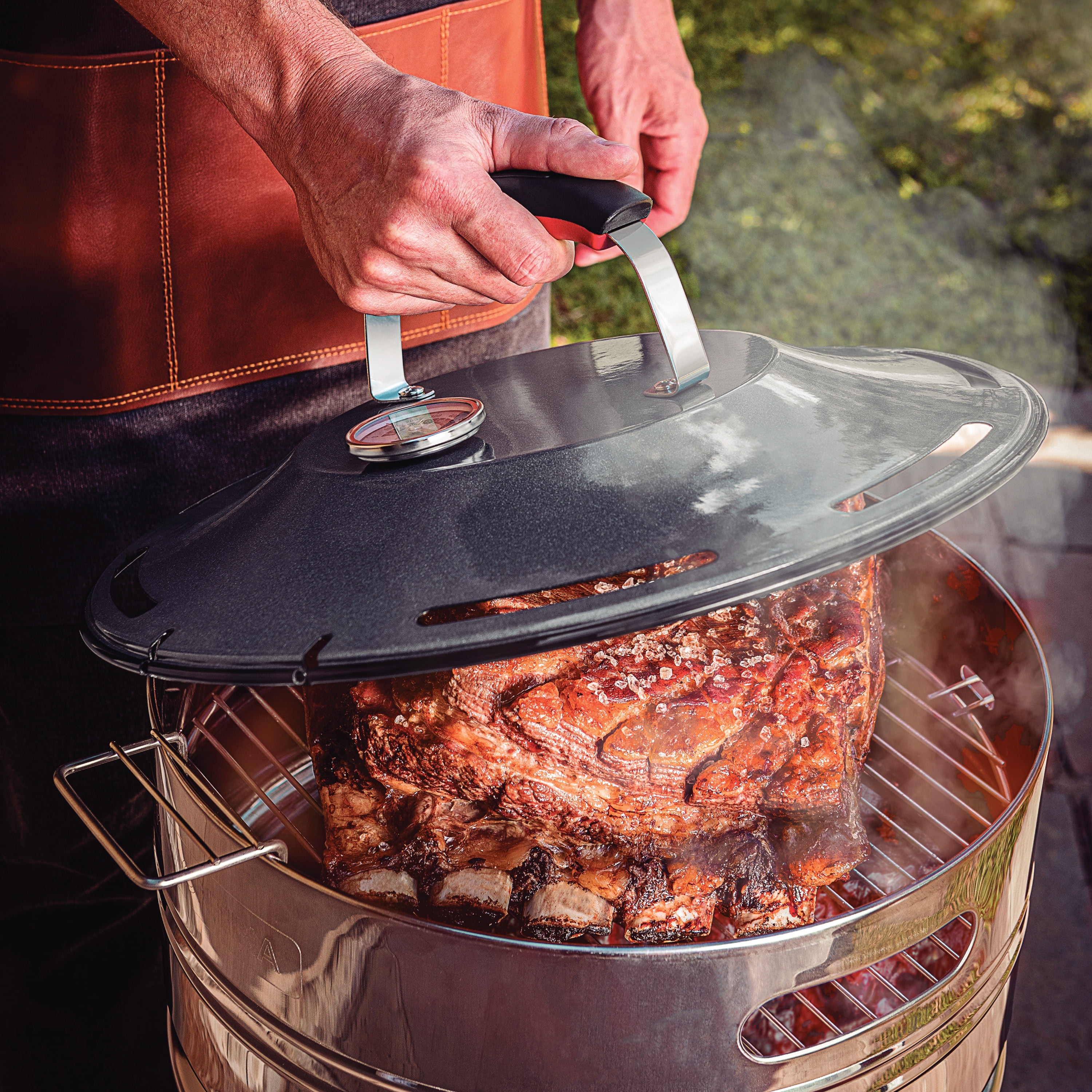 Tramontina 15.5-Inch Stainless Steel Round BBQ Charcoal Grill with Lid