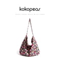 thumbnail image 2 of KOKOPEAS Bolso de mano plisado para mujer, de nailon, de color liso, sencillo, informal, para teléfono, bonito bolso acolchado para chica, para llaves y auriculares, 2 of 5