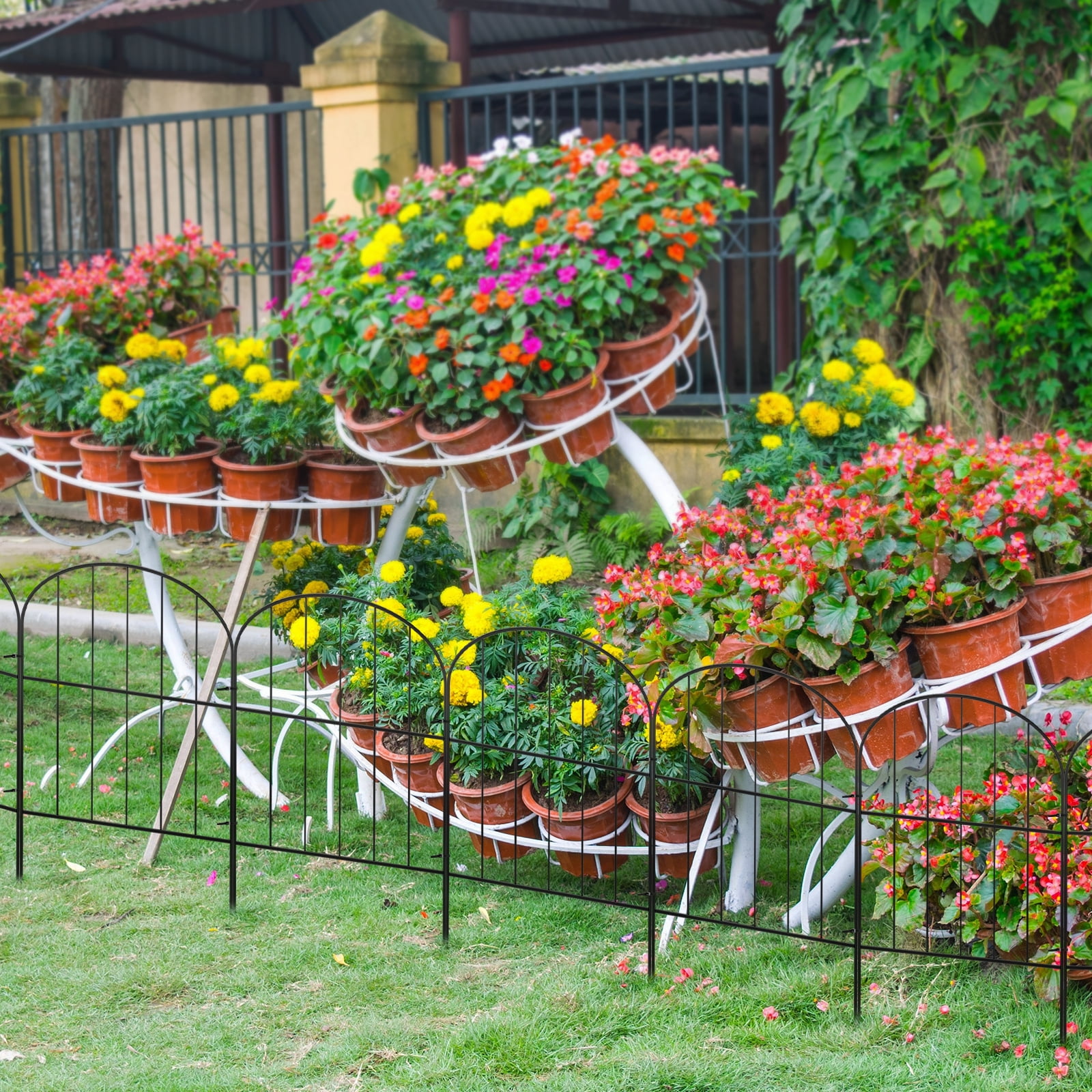 Oumilen 16.5" (H) x 10FT (L) Metal Decorative Garden Fence Outdoor Patio Barrier Compact Spacing