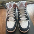 thumbnail image 2 of Ni - ke New Air Jordan 1 Mid Floral Shoes Size womens 8, 2 of 5