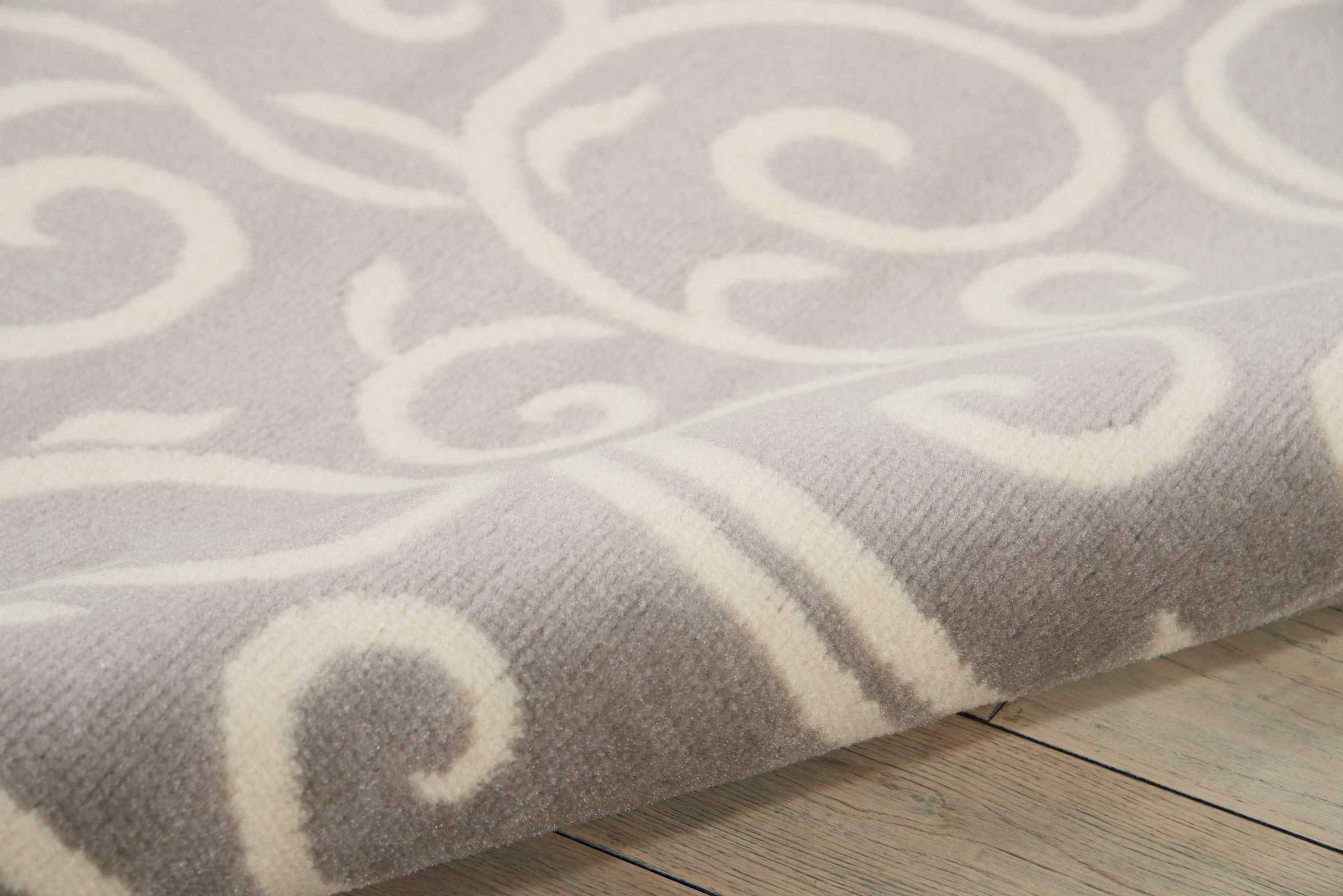 Eclectic Essentials Gray Bohemian Botanical Area Rug