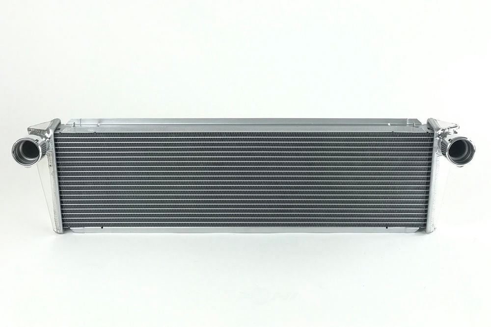 Csf 7054 Center Radiator Fits select: 2008-2009 PORSCHE 911 TURBO, 2007 PORSCHE 911 NEW GENERATION TURBO
