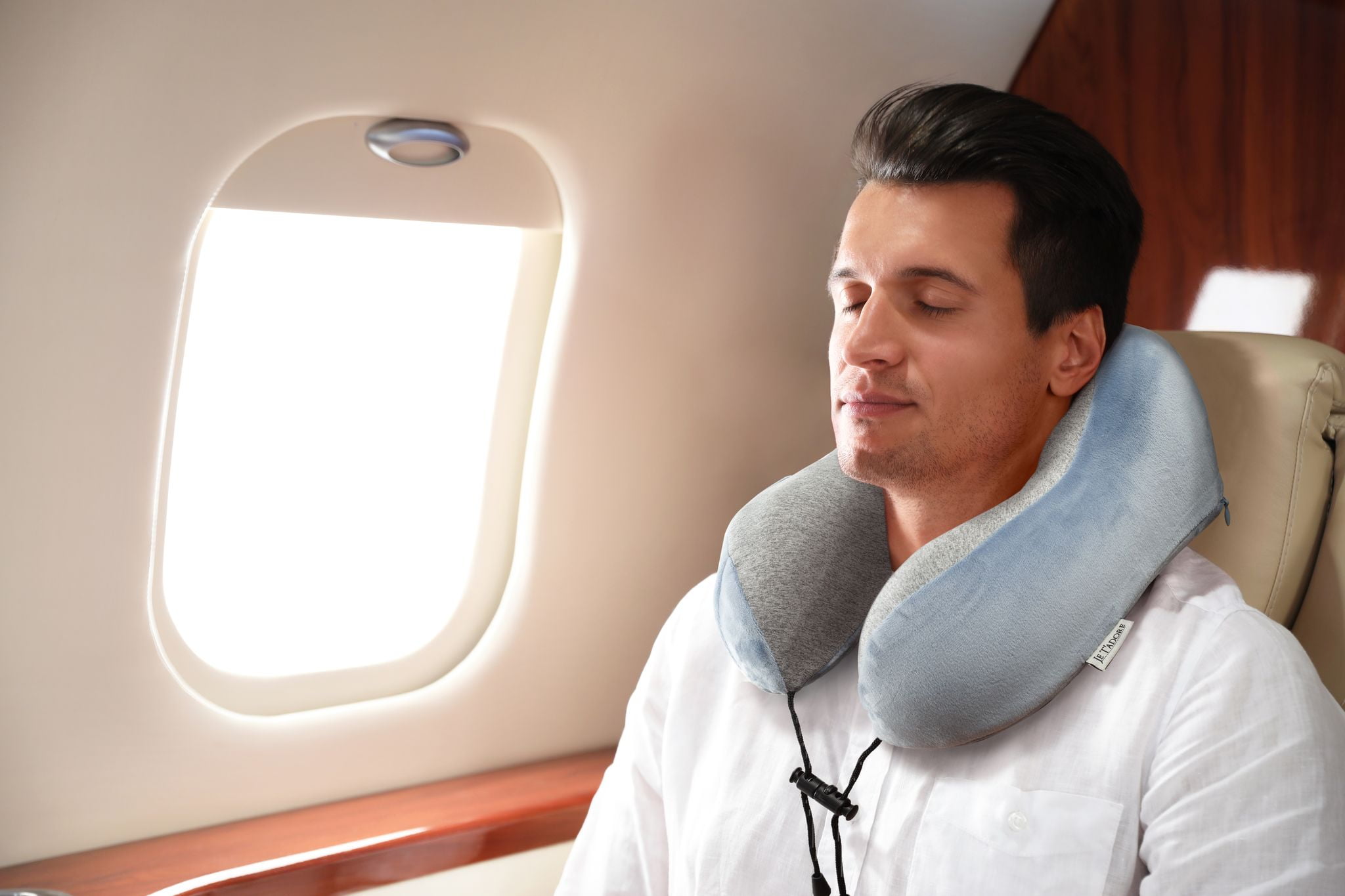 Je'Tadore Memory Foam Travel Neck Pillow: 360° Support, Pocket & Adjustable Rope Lock - Light Blue