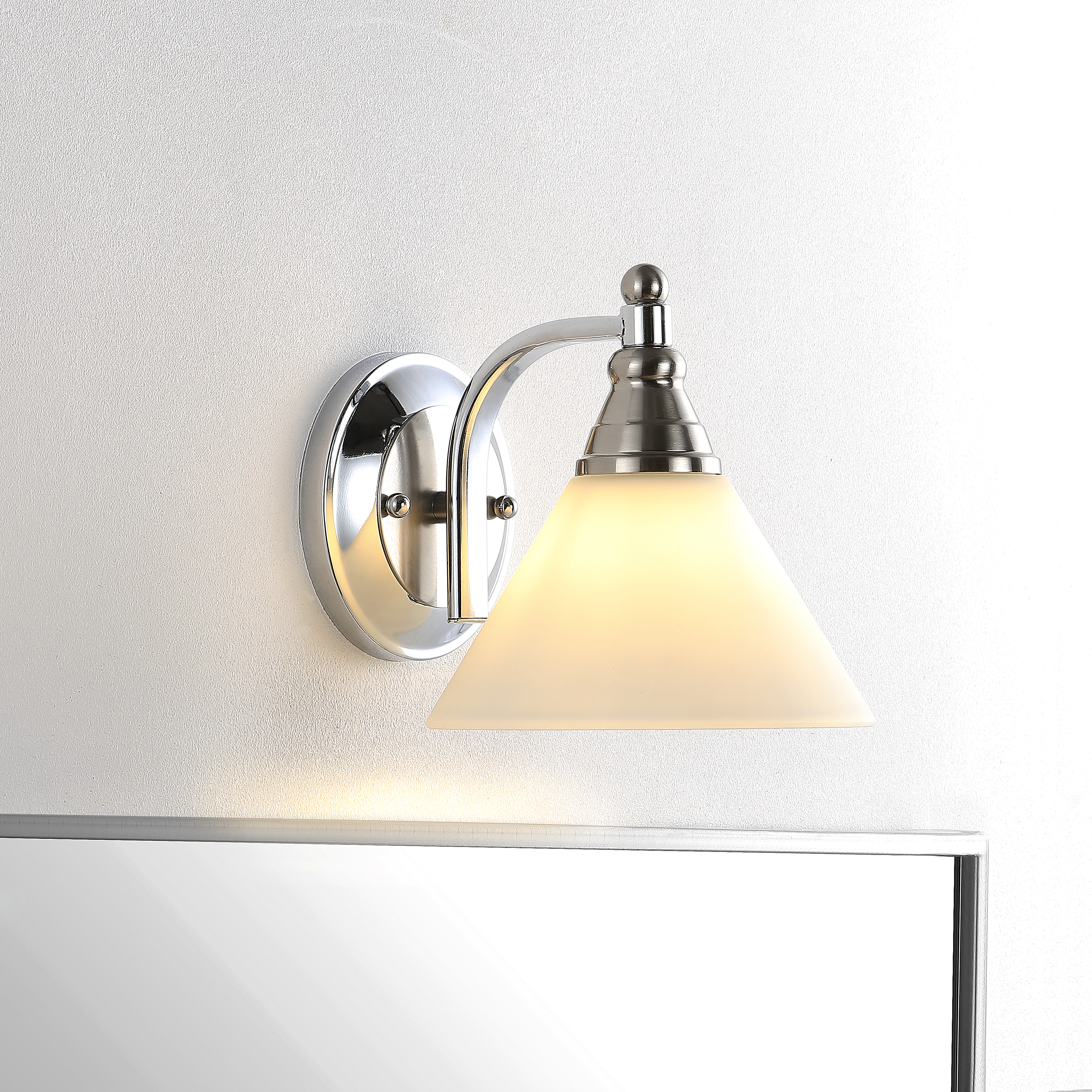 Safavieh Valery 7 in. H One Light Cone Wall Sconce, Nickel/Clear