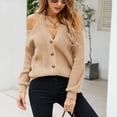 thumbnail image 3 of Suéter con hombros descubiertos para mujer, cuello en V, elegante, a la moda, con botones amigables con la piel, suéter de punto para mujer, color caqui M, 3 of 6