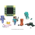 thumbnail image 3 of Minecraft Créer-Un-Bloc Or et Blanc Axolotls Figurines, 3 of 6