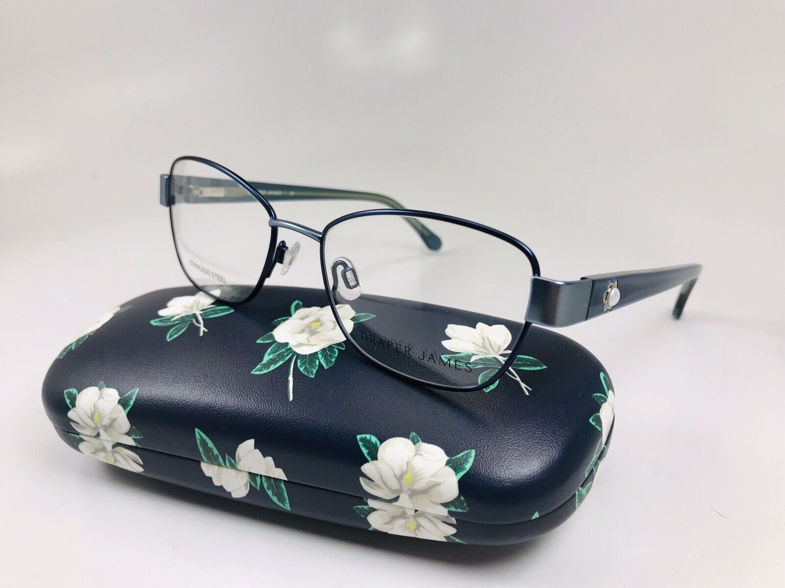Draper James Brown Sunglasses (DJ7005) with Case Tortoise DJ7009 Sunglasses | EyeCare Associates main image 3