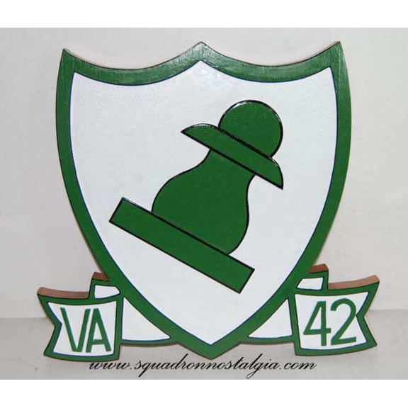 VA-42 Green Pawns Plaque, 14, Mahogany, Navy