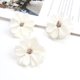 thumbnail image 1 of Material hecho a mano simulación flor boda flor pared ramillete tocado flor decorativa flor crisantemo flor estrella lengua flor, 1 of 6