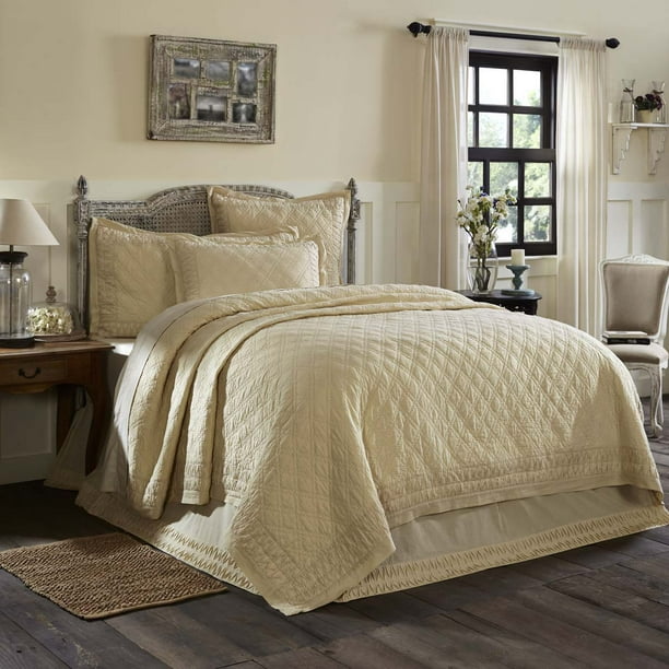 VHC Brand Adelia Creme 105"W X 95"L King Quilt 29169