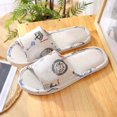 thumbnail image 1 of Pantuflas de algodón para mujer, estilo veraniego, para el hogar, para interiores, con suelo de madera, suela suave, antideslizantes, de EVA, para parejas, 1 of 6