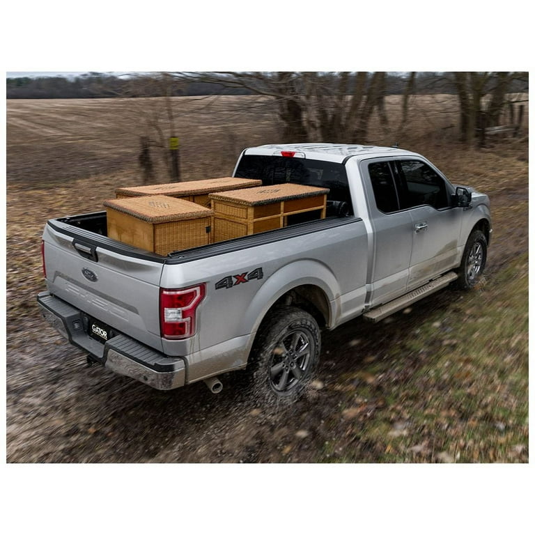 Gator by RealTruck SRX Soft Roll-Up Tonneau Cover Fits 2022