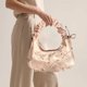 thumbnail image 1 of Bolso de mano suave para llevar debajo del brazo, bolso tote para fiestas, bodas, vacaciones, ocasiones informales., 1 of 8