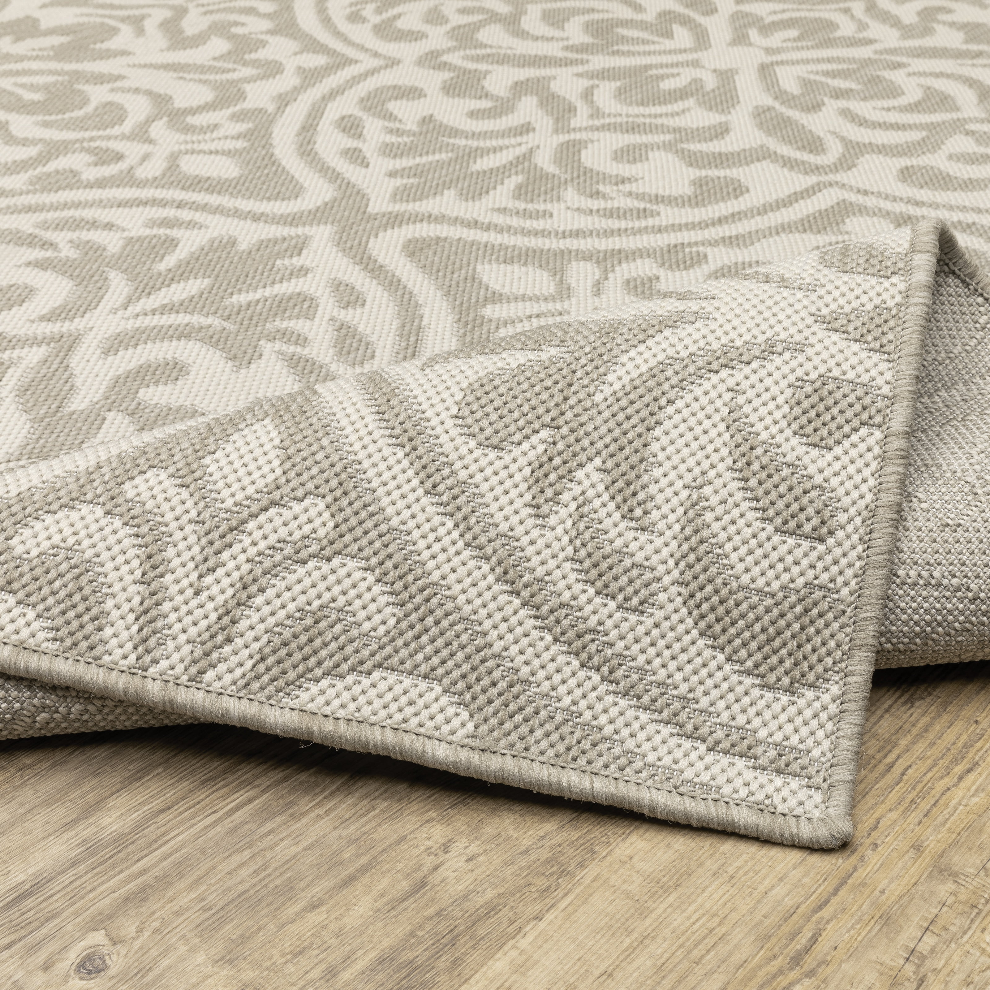 Avalon Home 6' x 9' Gray and Taupe Floral Outdoor Rug