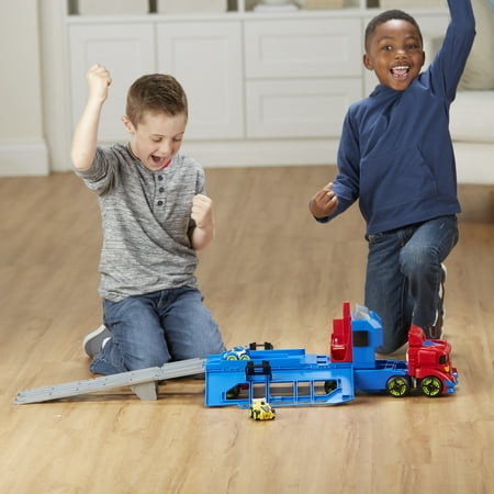 Playskool Heroes Transformers Rescue Bots Flip Races Optimus Prime Race Track Trailer