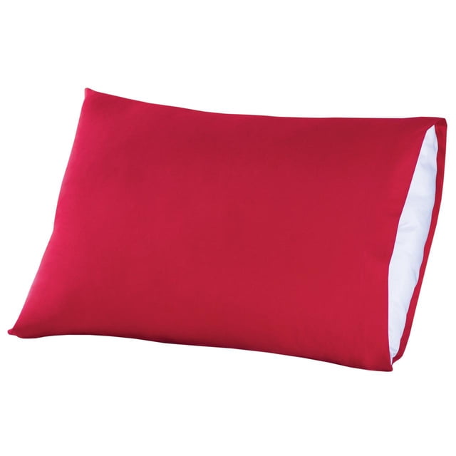 par de fundas de almohada esencial estándar rojo colchas concord esencial par de fundas estándar en rojo sólido, vista frontal centrada con una funda sobre otra mostrando la cara roja lisa y el borde interior blanco, silueta rectangular para almohada estándar sobre fondo blanco; también suele usarse como funda para cojines rectangulares.