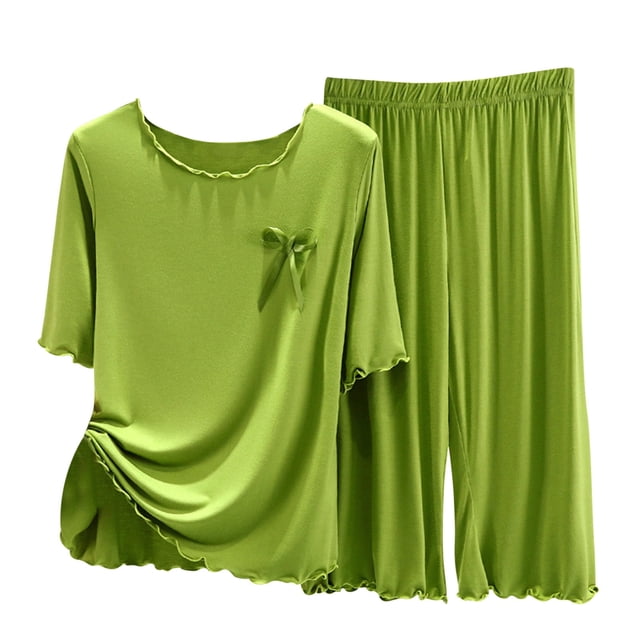 KIHOUT Conjunto de pijama de dos piezas de verano para mujer, liso, de talla grande, con cuello redondo, manga corta y pantalones capri con cintura elástica, holgado y cómodo, conjunto de pijama