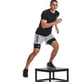 thumbnail image 3 of Pantalones cortos Under Armour HeatGear Pocket Long para hombre, color negro, 3 of 5