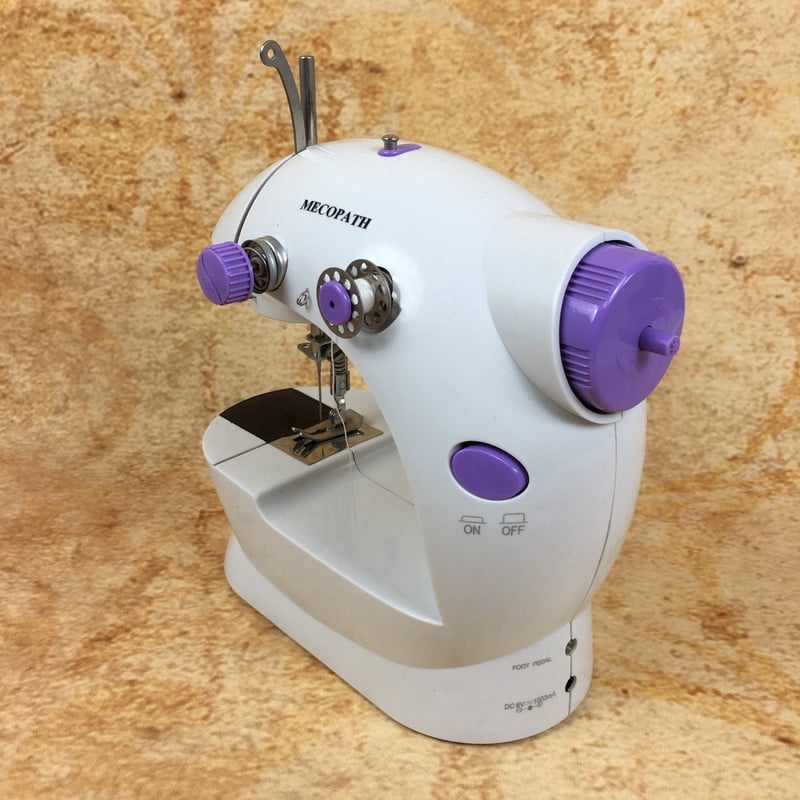MECOPATH Home Electric Sewing Machine, Portable Sewing Machine for Beginners with Light, Ideal for DIY Crafting and Clothing Repairs