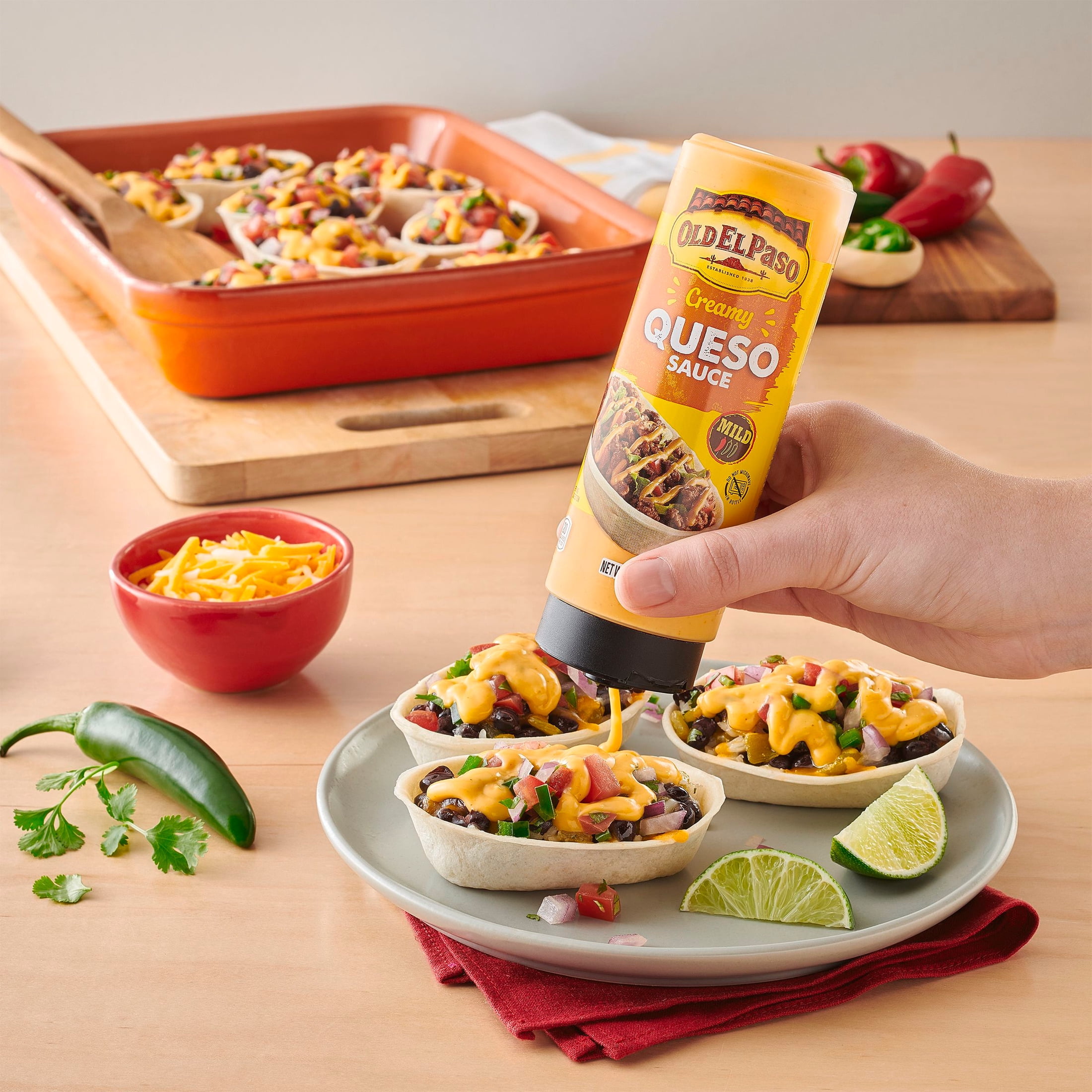 (8 pack) Old El Paso Creamy Queso Taco Sauce - 9 oz