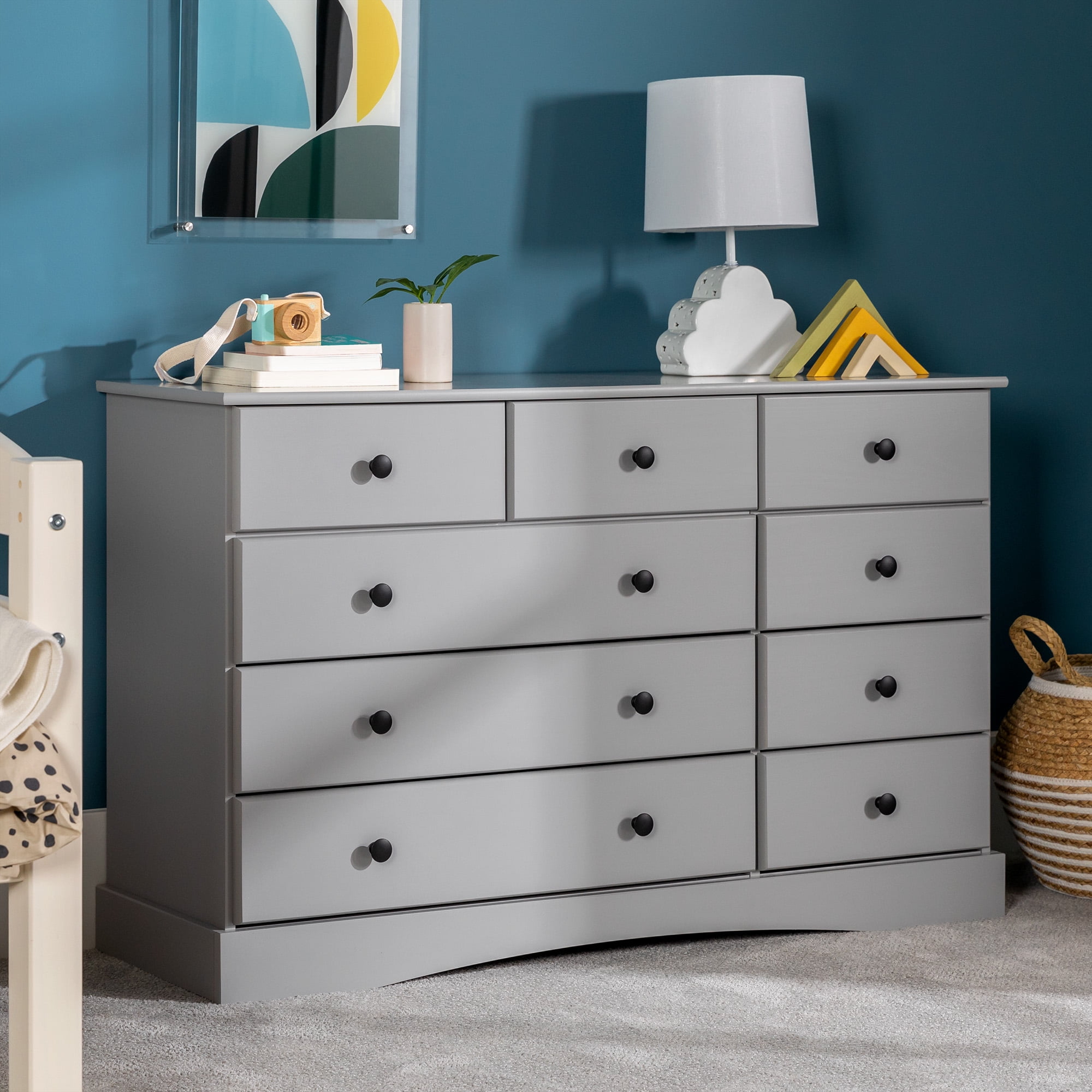 Manor Park Traditional 9 Drawer Wood Dresser, Grey - Walmart.com