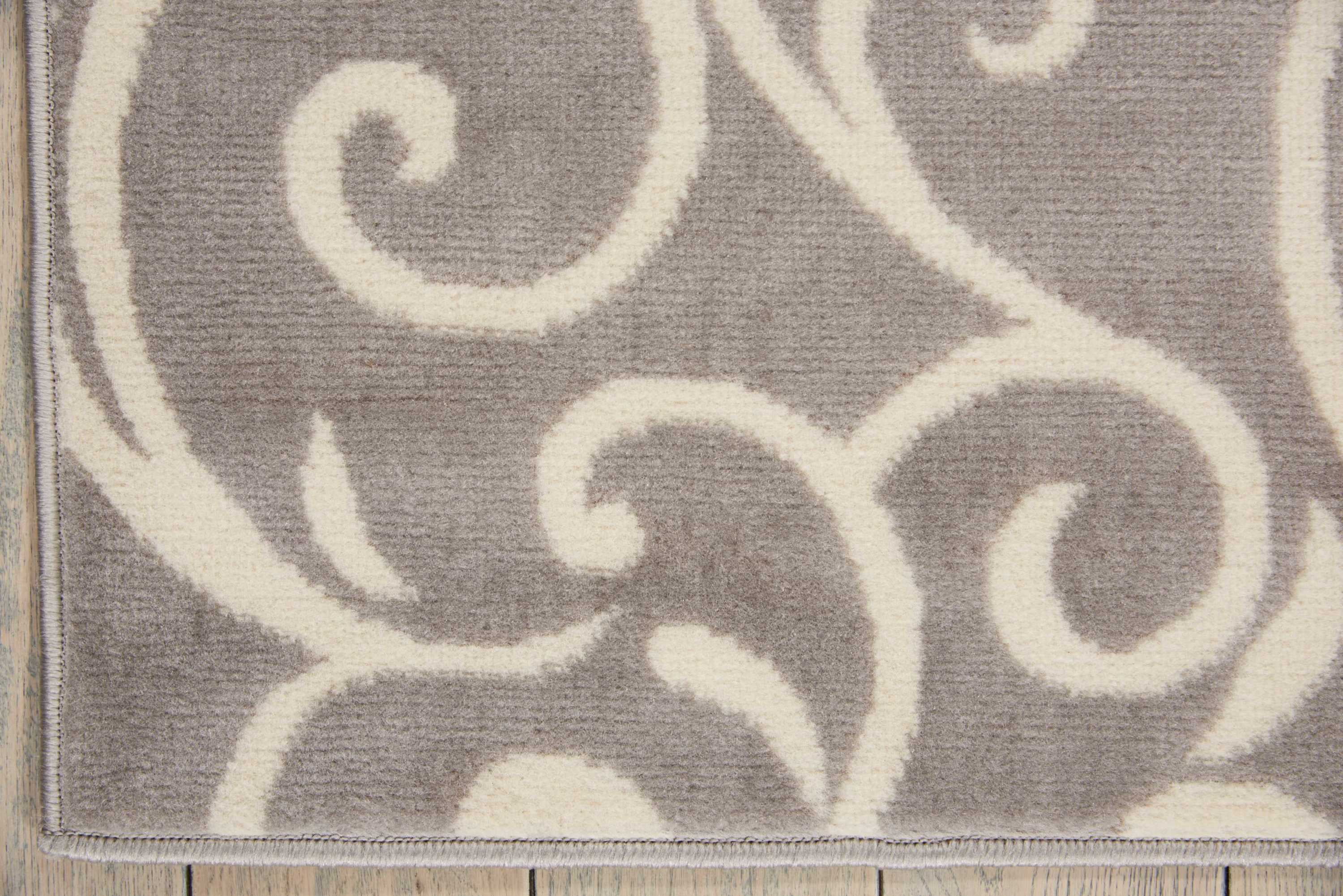Eclectic Essentials Gray Bohemian Botanical Area Rug