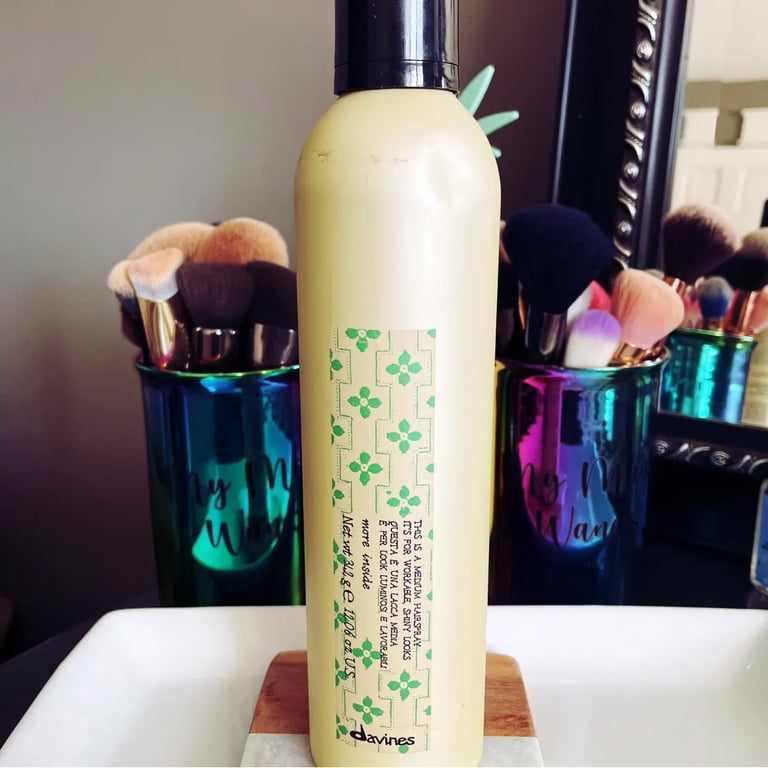 Davines Medium Hold Hairspray, Frizz Control, Suitable for All