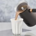 thumbnail image 2 of Máquina de chocolate caliente Hotel Chocolat Velvetiser color carbón, 2 of 7