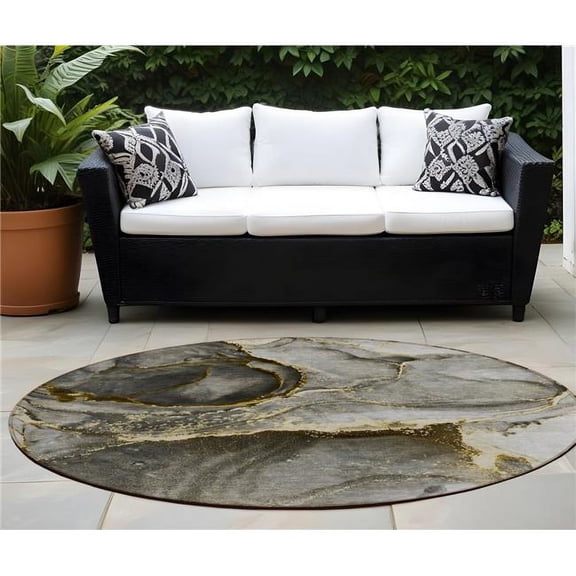 HomeRoots 560614 8 ft. Round Gray & Gold Round Abstract Washable Non Skid Indoor Outdoor Machine Woven Area Rug