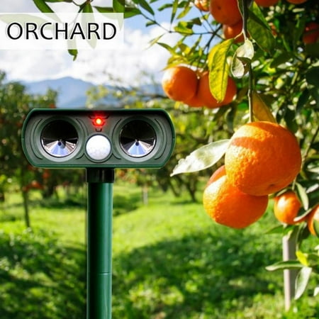 

ETOSHOPY Courtyard Waterproof Outdoor Ultrasonic Solar Power Animal Repeller with Motion Sensor and Flashing Light Green
