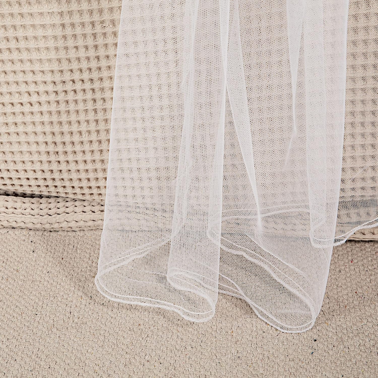 CAILDANL Mosquito Net for Single to King-Sized Beds – 2 Side Openings & 6 Hanging Loops – Decorative Rectangular Shape for Home & Travel – Bed Canopy Hanging Kit &