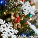 thumbnail image 5 of Adornos navideños de acrílico divertidos para colgar en el árbol de Navidad | Decoración navideña | Decoraciones festivas | 8 cm de diámetro, 5 of 5