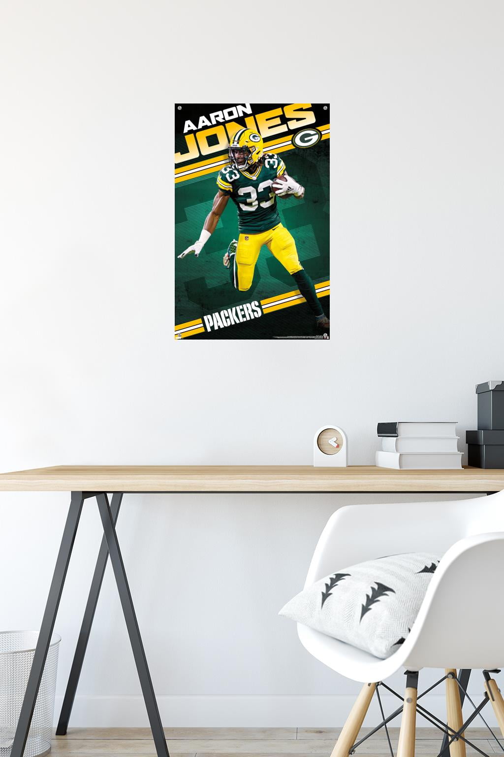 NFL Green Bay Packers - Aaron Jones 21 Wall Poster, 14.725 x 22.375,  Framed 