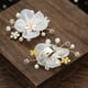 thumbnail image 3 of 2 piezas de broches de zapatos de flores de perlas Hugo pinzas para zapatos, 3 of 6