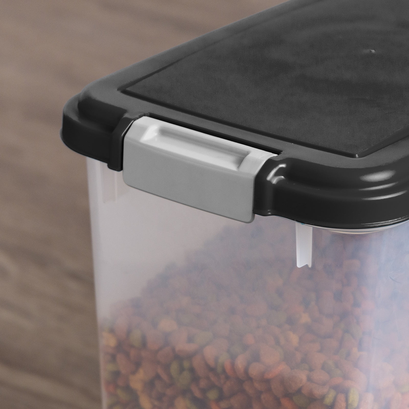 IRIS 30 Lbs Airtight Dog Food Storage Container with 2-Cup Scoop and Slow Feeder Bowl Combo, Black