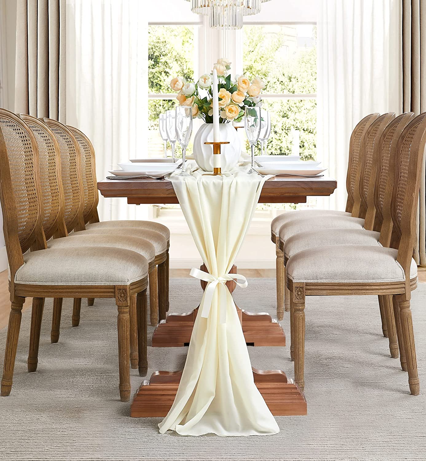 WARM HOME DESIGNS 4 Yards Ivory Chiffon Fabric for Kitchen or Wedding Arch Decorations. CF 144 IVORY