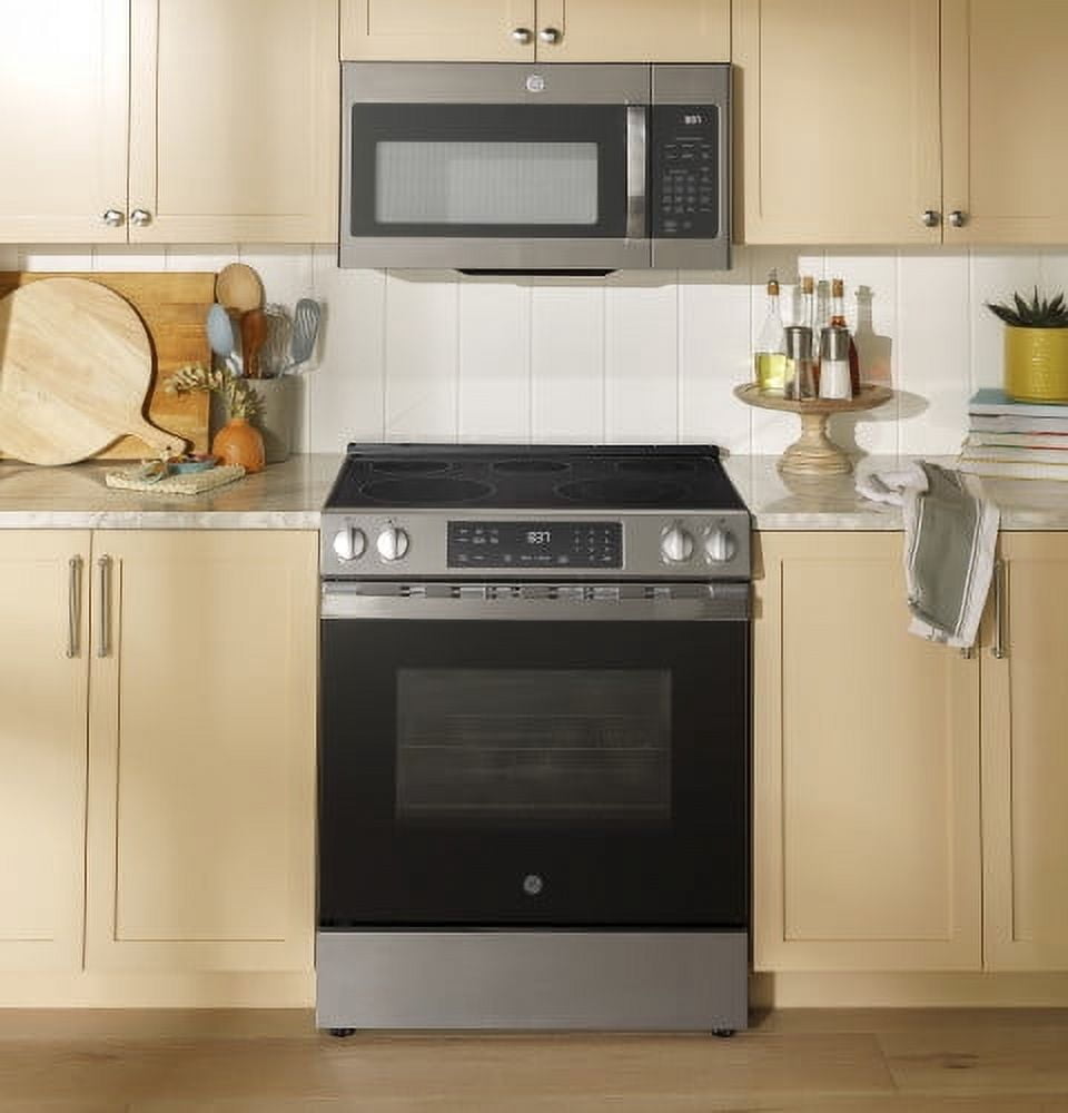 GE Appliances 30 in Electric Range in Stainless Steel