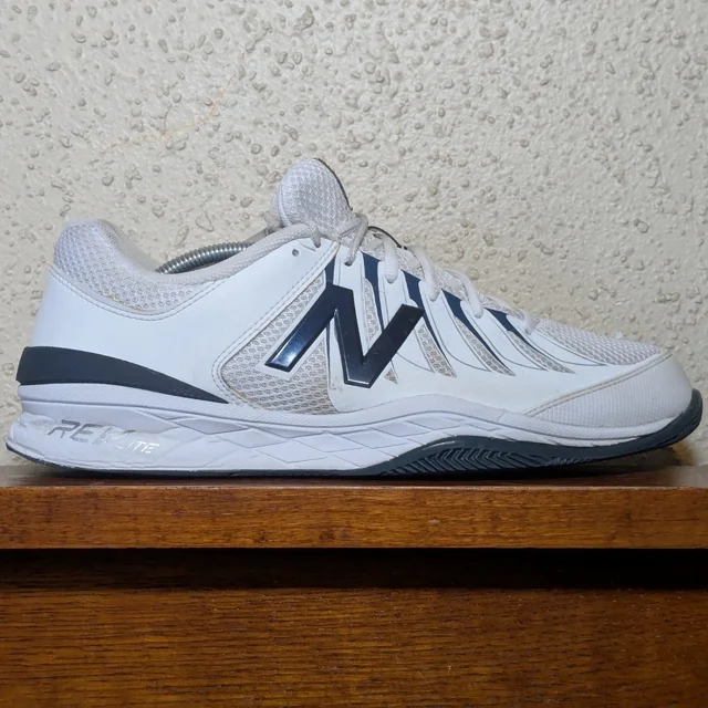 New Balance 1006 White Athletic Tennis Shoes Men's Size 10.5 2E (MC1006BW)