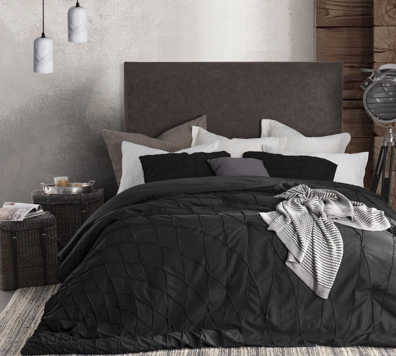 black bedding