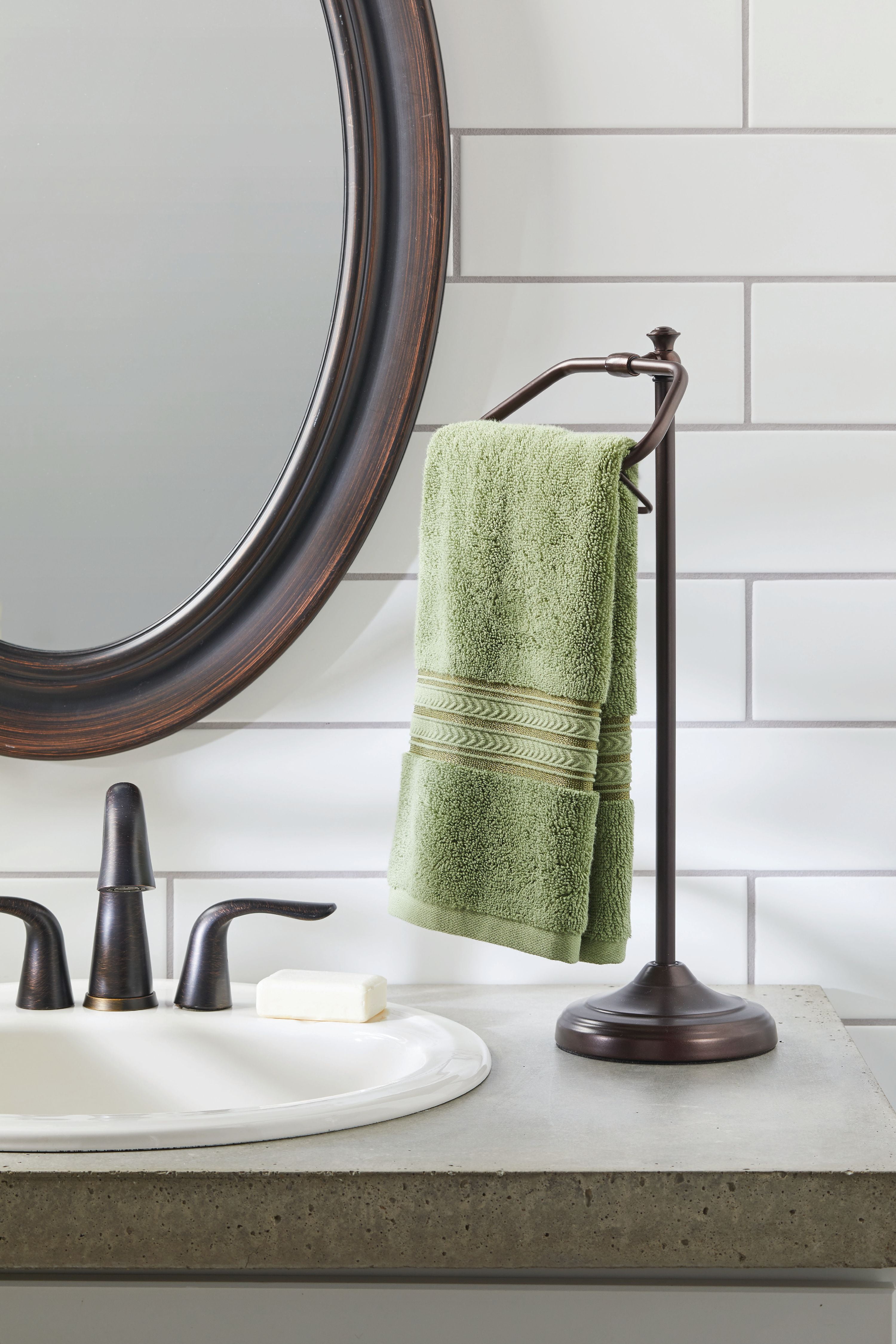Oil Rubbed Bronze Towel Holder Wall Mounted Bathroom Towel Ring Towels Bar 