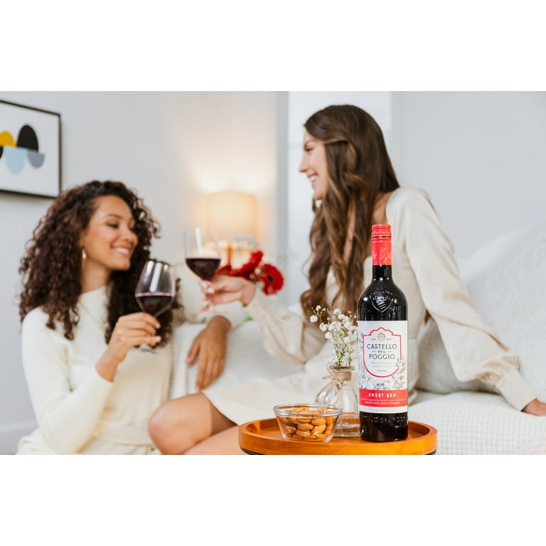 Castello Del Poggio Italian Smooth Red Wine, Full-Bodied, 750 ml