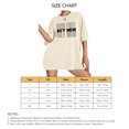 thumbnail image 4 of Blusa extragrande XXL color amarillo claro, cuello redondo, estampado de letras, mangas cortas, hombros caídos, estilo informal, 4 of 5
