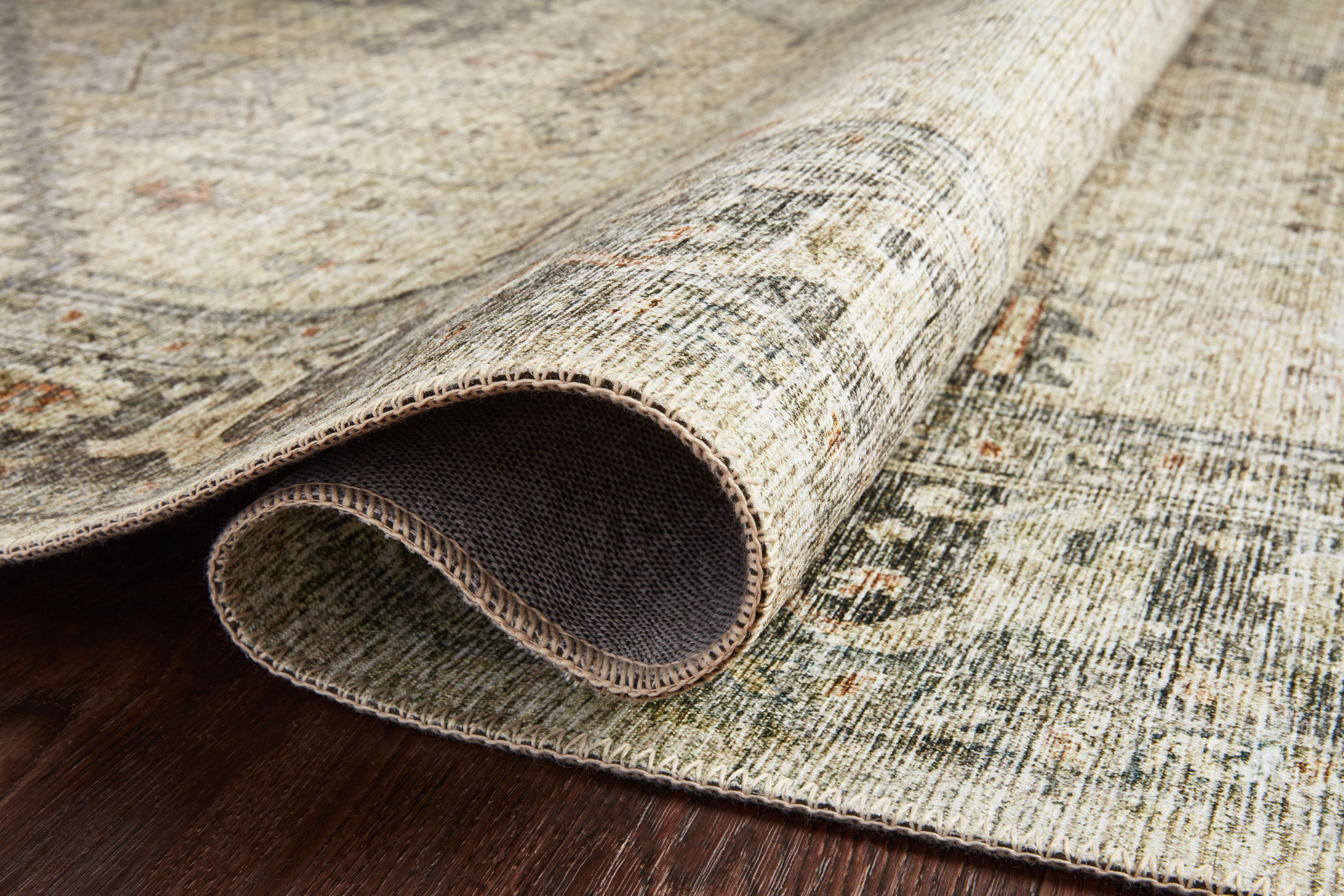 Loloi Skye Natural / Sand 2'-0" x 5'-0" Area Rug